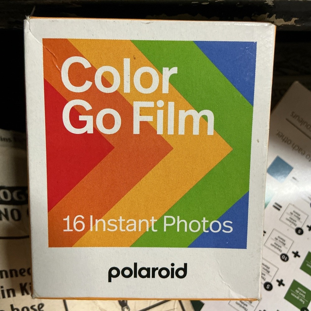 Polaroid Color Go Instant Film 16 Photos for Go & Go Plus Cameras (09/2025)